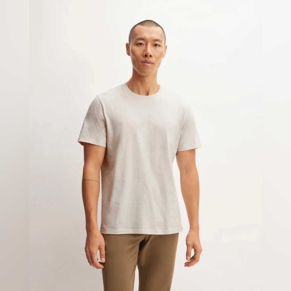 Everlane Uniform Men’s Essential Organic Crew T-Shirt | Heathered Oat | Size S